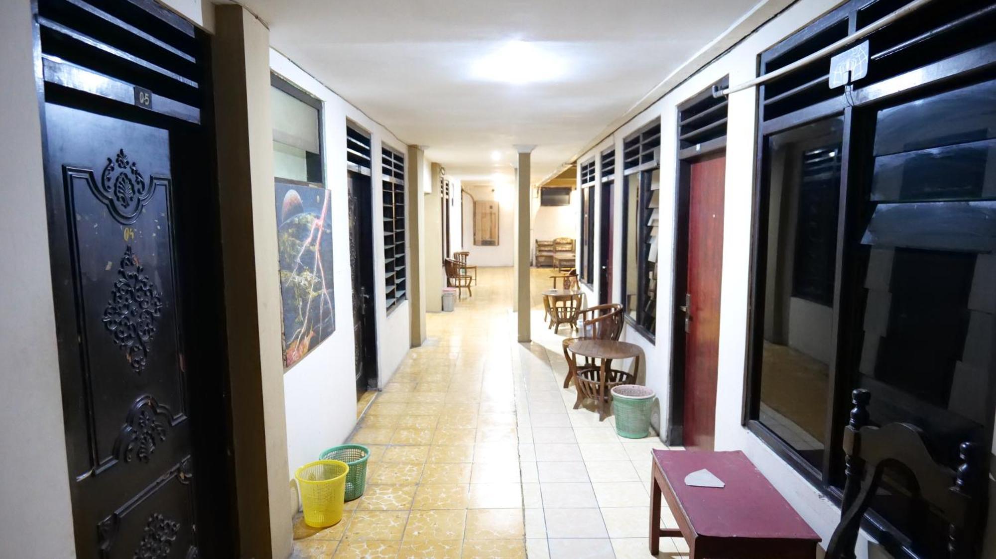 Hotel Pelangi Hs Ngabean Exteriér fotografie